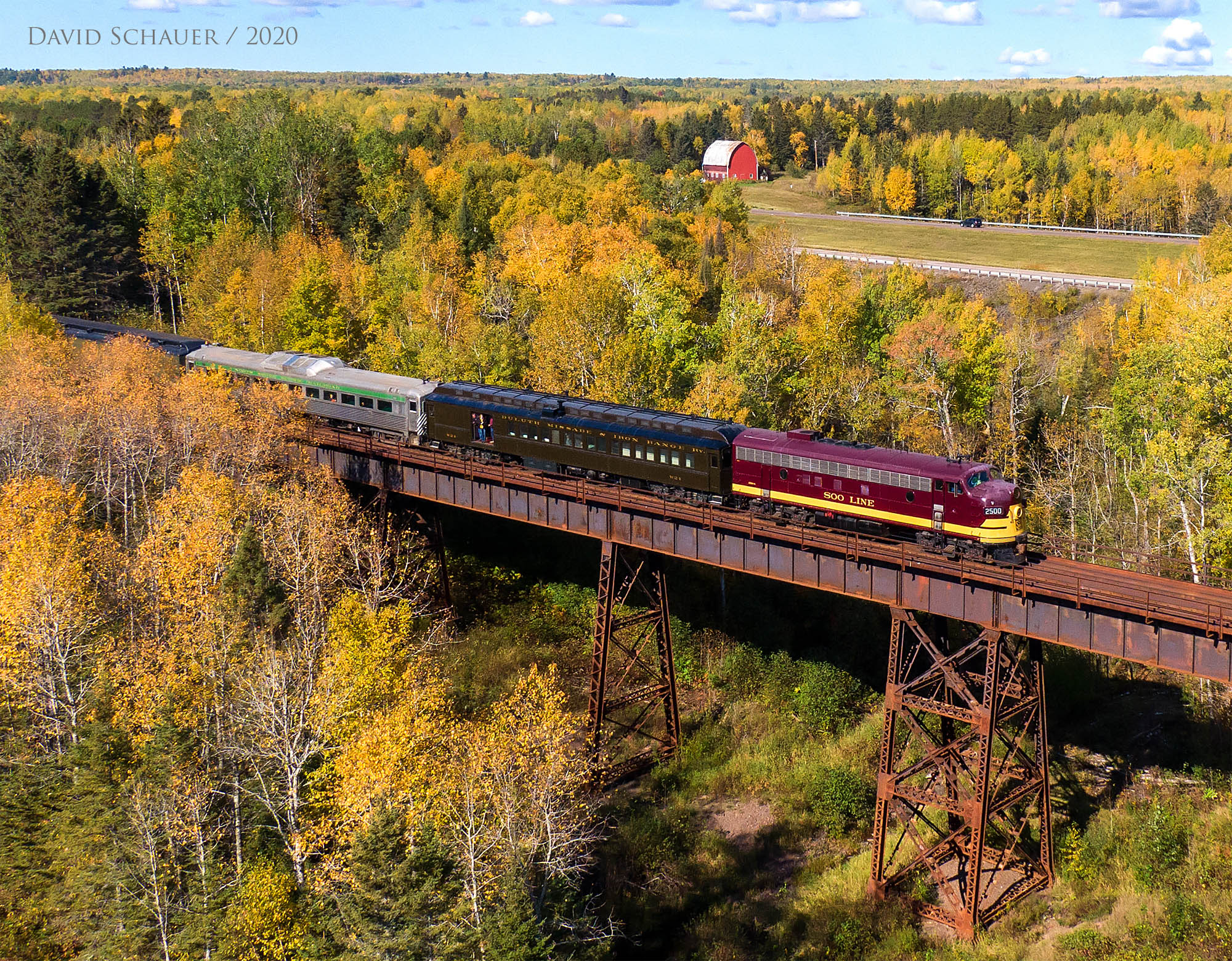 First Class Two Harbors Fall Colors Tour Duluth Trains